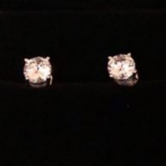 White Topaz Studs 5mm 18k White GP - Picture 2 of 3